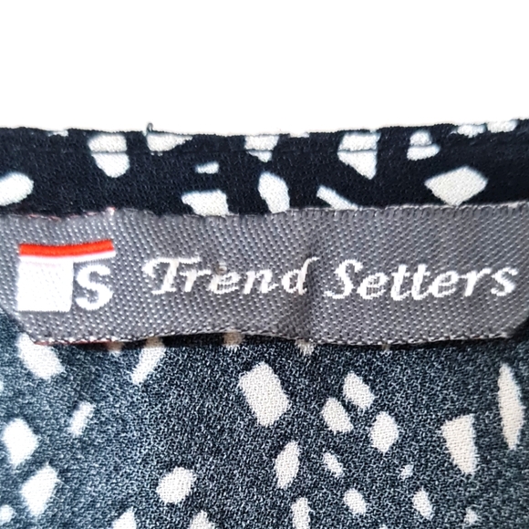 Size- S, Moire pattern printed deep V- neck dress by trend setters - Picture 6 of 7